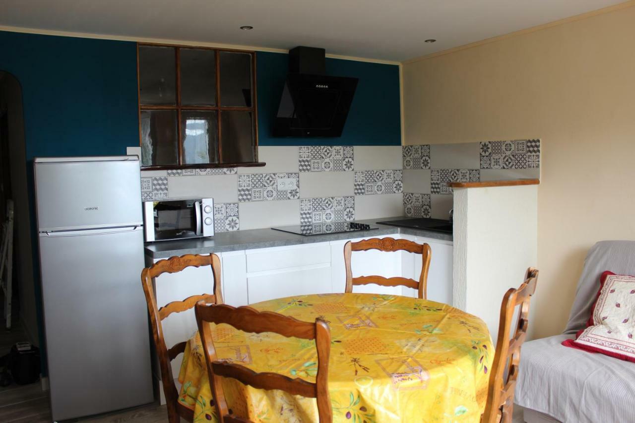 Location 5 Place Des Moulieres * Saint-Julien-du-Verdon